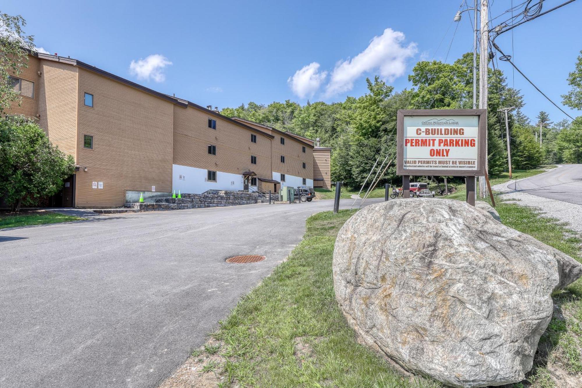 Okemo Mountain Lodge Ludlow Exterior photo